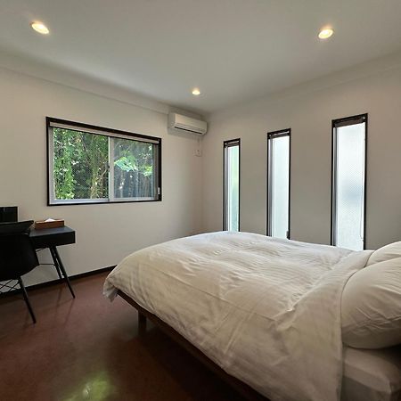 Apartmán White Reef Uruma Exteriér fotografie
