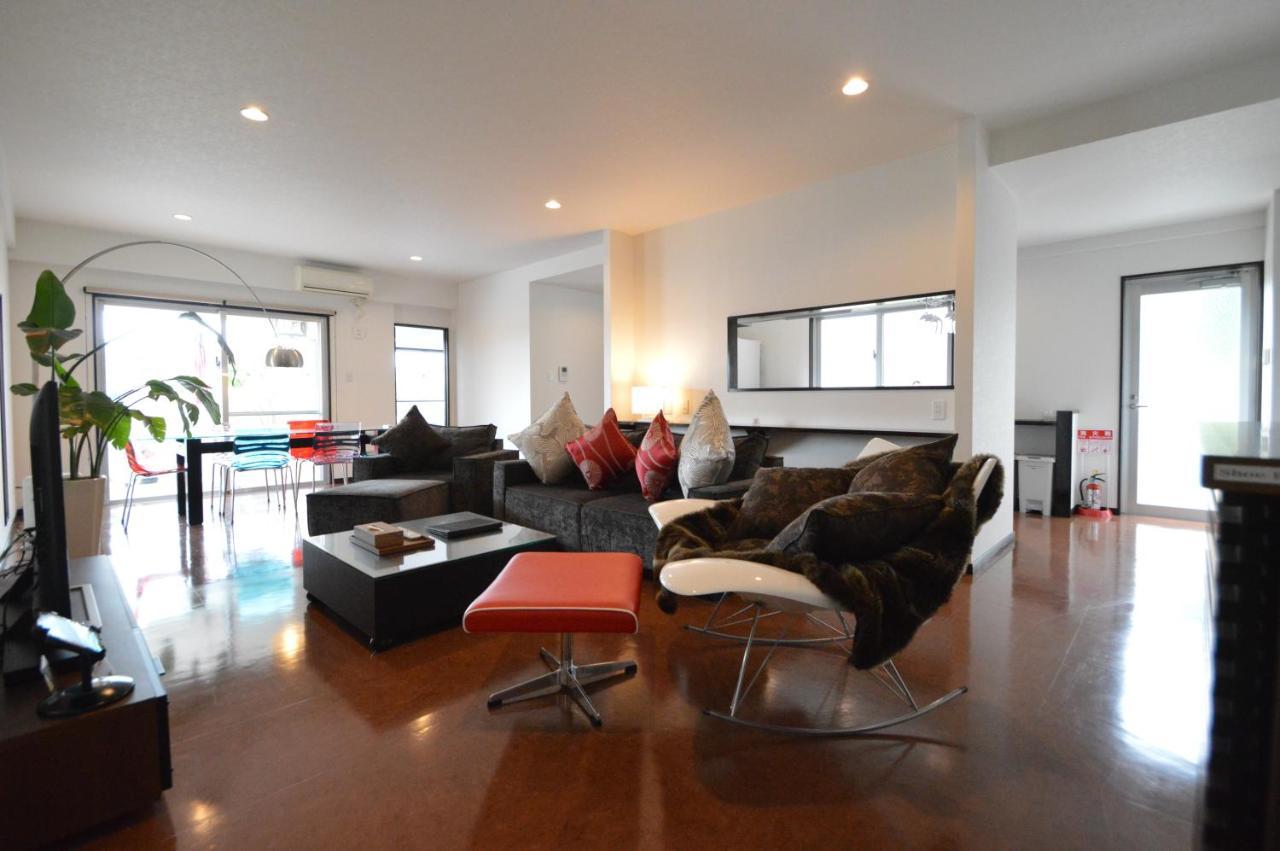 Apartmán White Reef Uruma Exteriér fotografie